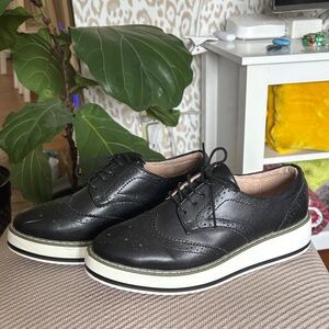 Stylish Black Leather Men's Oxfords